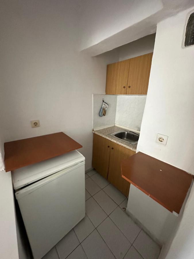 Rooms To Let Stefos Nea Chili Bagian luar foto